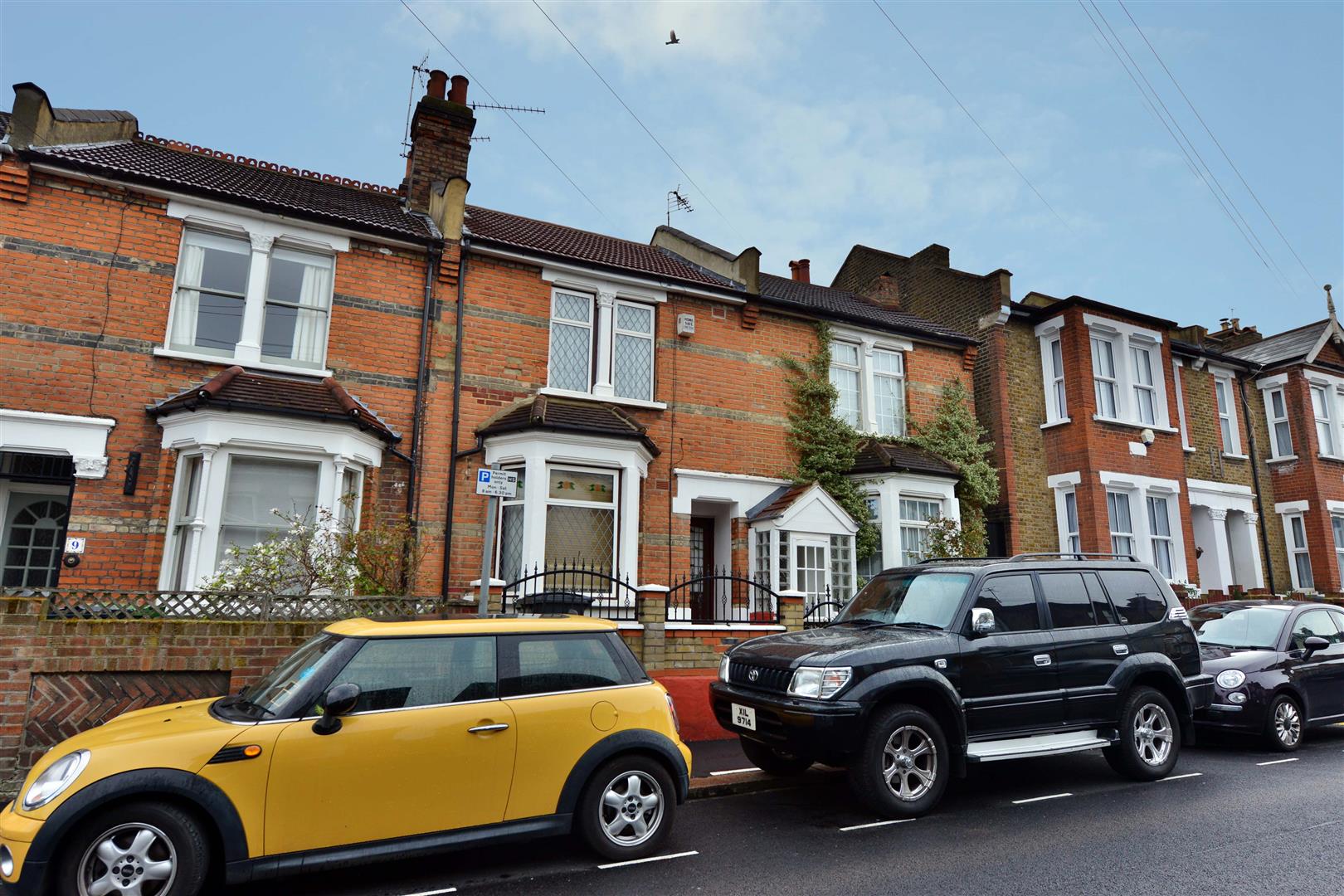 2 Bedroom House – Browns Road, Walthamstow