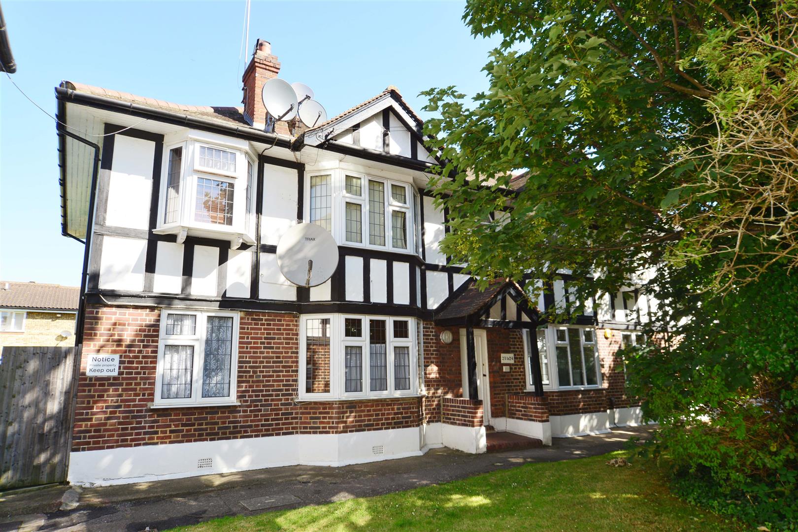2 Bedroom Flat – Tudor Court, Walthamstow