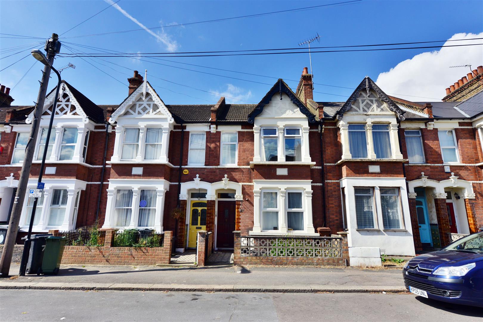 2 Bedroom Flat – Sylvan Road, Walthamstow